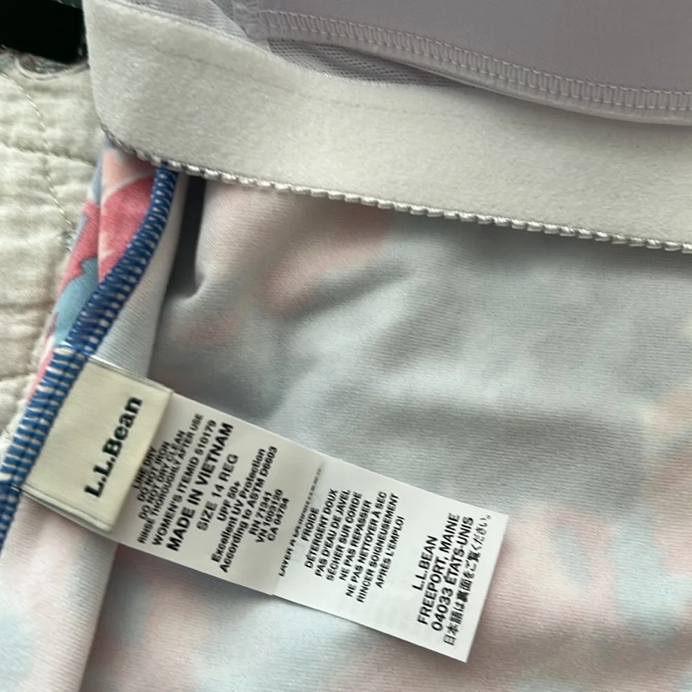 L.L.Bean Rustic blue vintage floral tankini with navy skirted bottom nwt size 14 - Picture 9 of 10